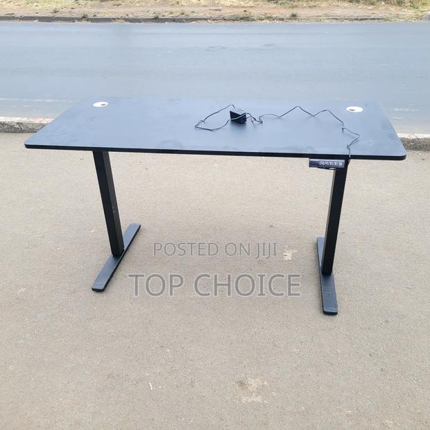 1.4m Electric Desk ; Adjustable Height - main view