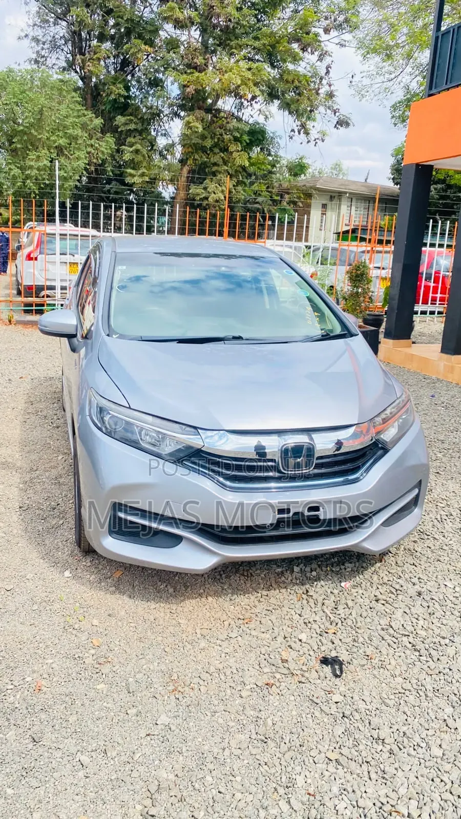 Honda Fit Shuttle 2019 Silver