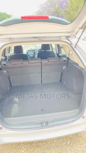 Honda Fit Shuttle 2019 Silver