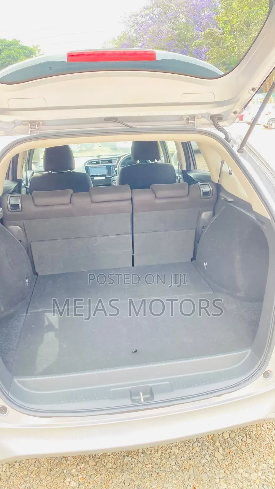 Honda Fit Shuttle 2019 Silver
