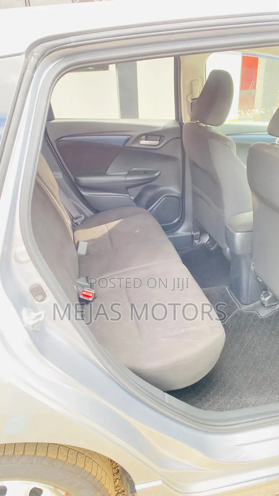 Honda Fit Shuttle 2019 Silver