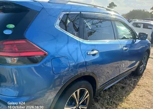 Nissan X-Trail 2019 Blue