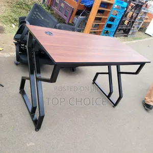 Ergonomic Office Chair With Computer Table