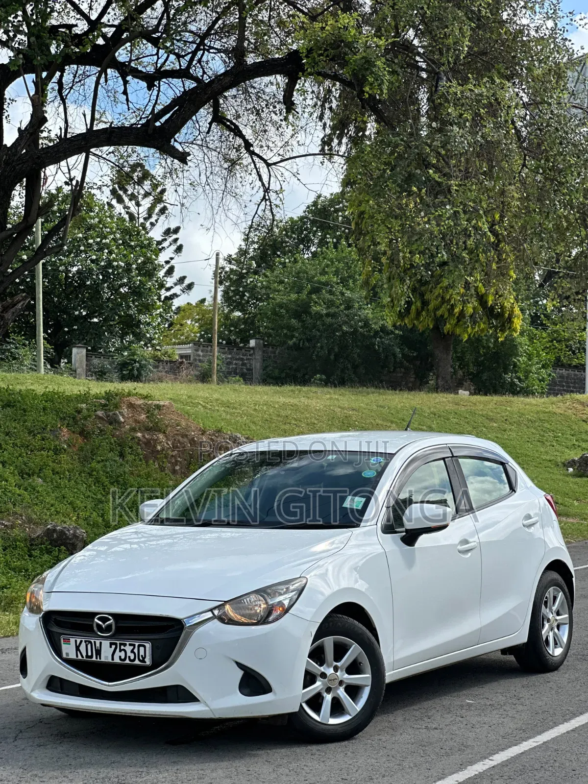 Mazda Demio 2018 White