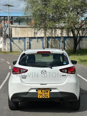 Mazda Demio 2018 White