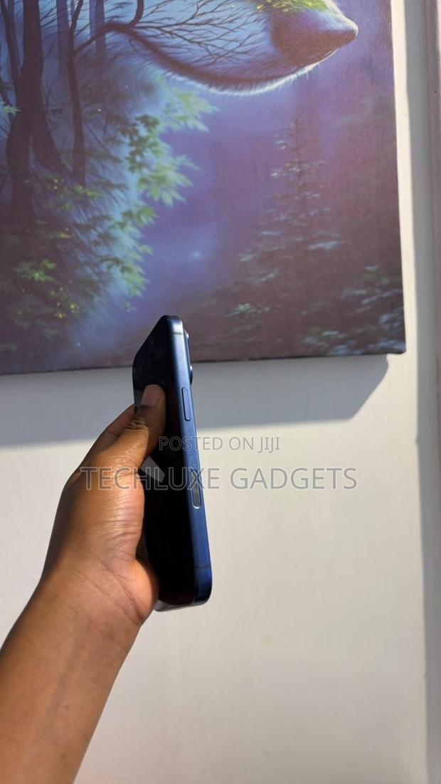 Apple iPhone 17 Pro 256 GB Blue - thumbnail 2