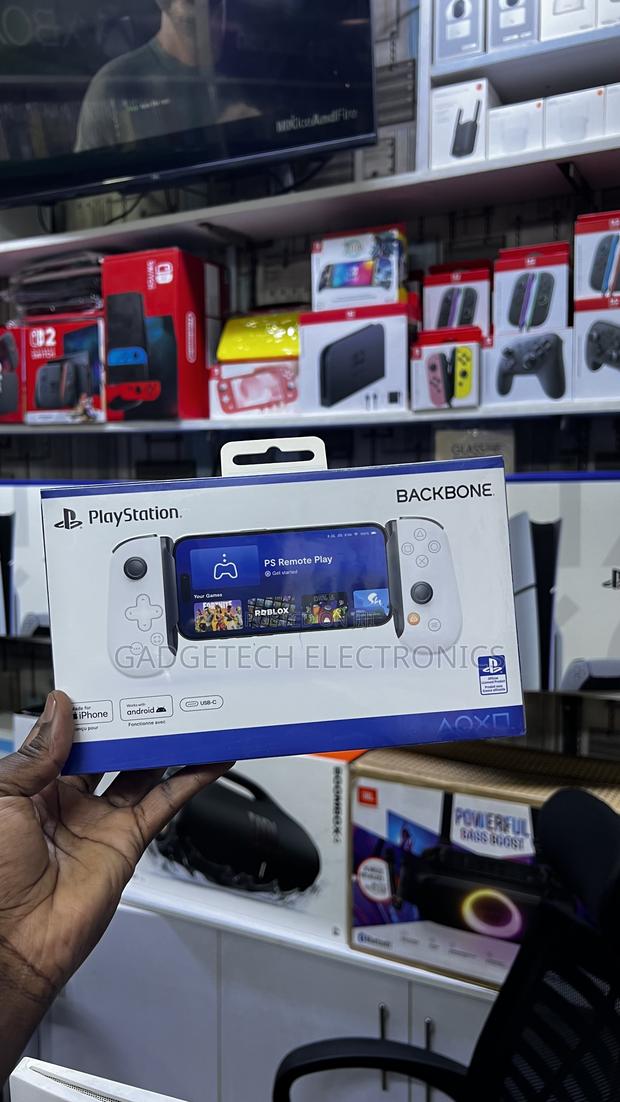 Backbone One Mobile Gaming Controller - main view