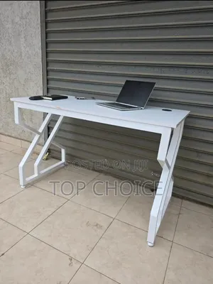 Modern Office Desk