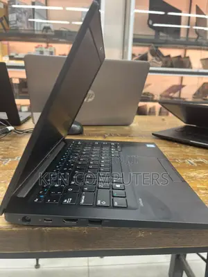 Laptop Dell Latitude 7390 16GB Intel Core i5 SSD 256GB