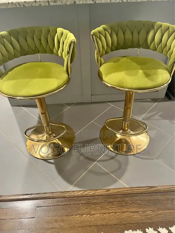 Bar Stool; 360-Degree Swivel Height Adjustable Bar Stool