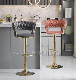 Bar Stool; 360-Degree Swivel Height Adjustable Bar Stool