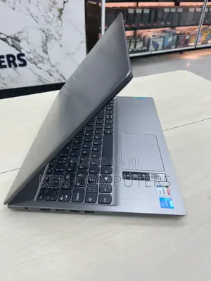 Laptop Lenovo 16GB Intel Core i7 SSD 512GB