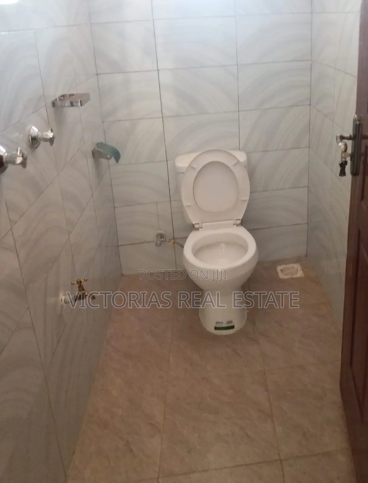 2bdrm Maisonette in Complex Utawala for rent