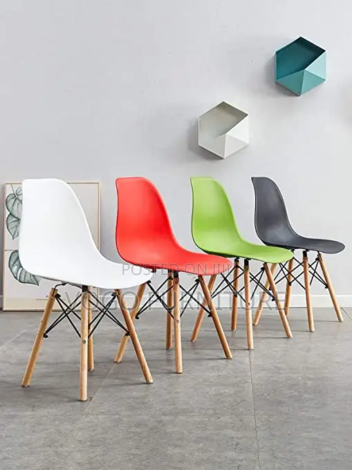 Eames Chair; Mid-Century Modern Eames Style Chair