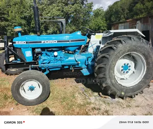 Tractor 5610 2wd Blue