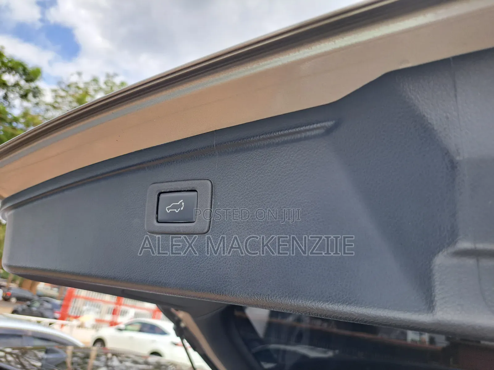 Subaru Outback 2016 Gold