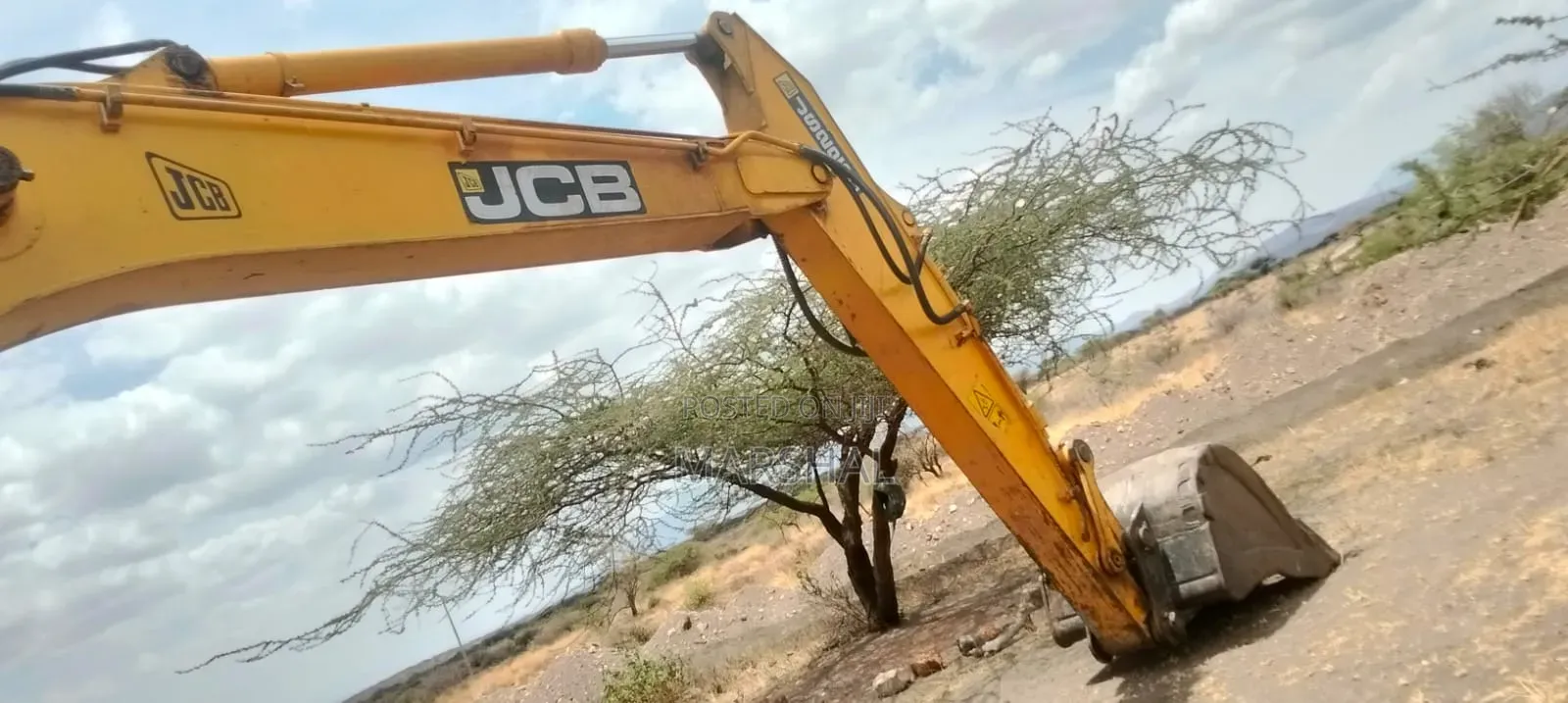 JCB 220 Excavator