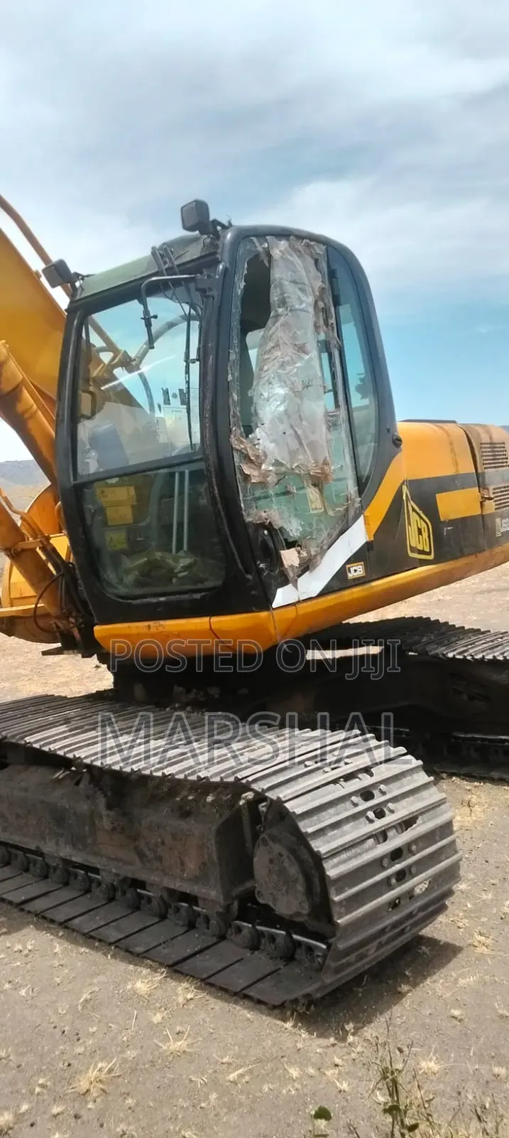 JCB 220 Excavator