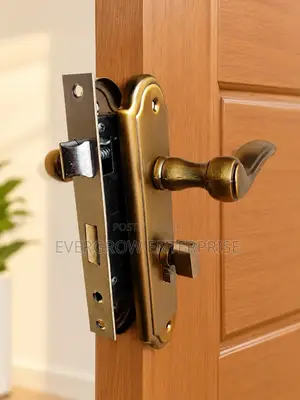 Moment 5878 Coffee/Gold Bathroom Lock