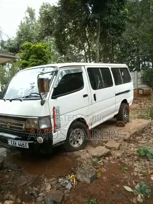 Toyota Grand HiAce 1999 White