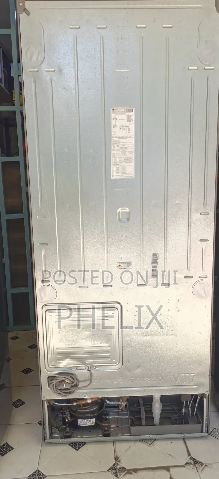 LG Refrigerator by Phelix