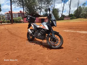 KTM 2020 White