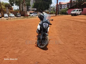 KTM 2020 White