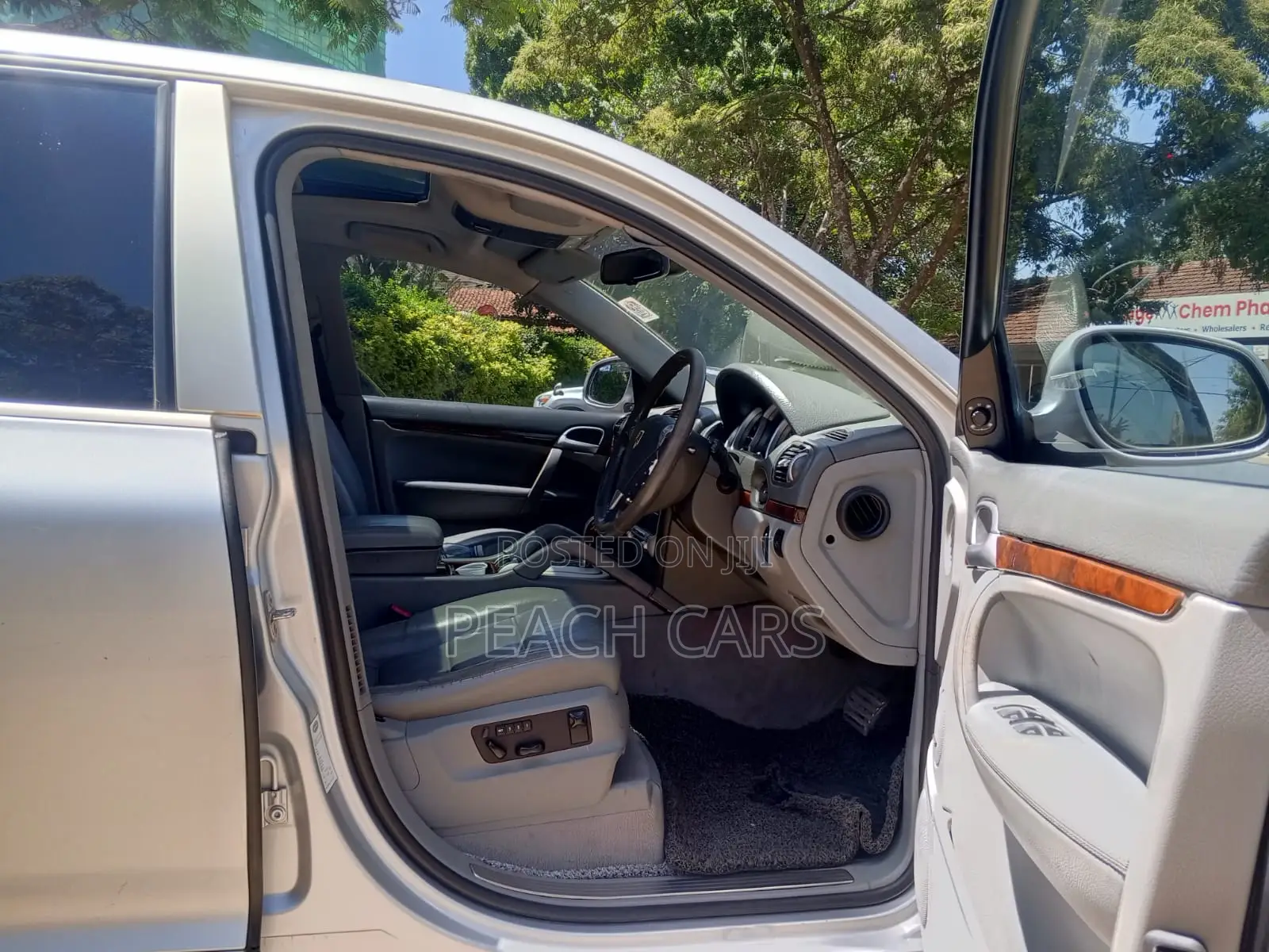 Porsche Cayenne 2005 Silver