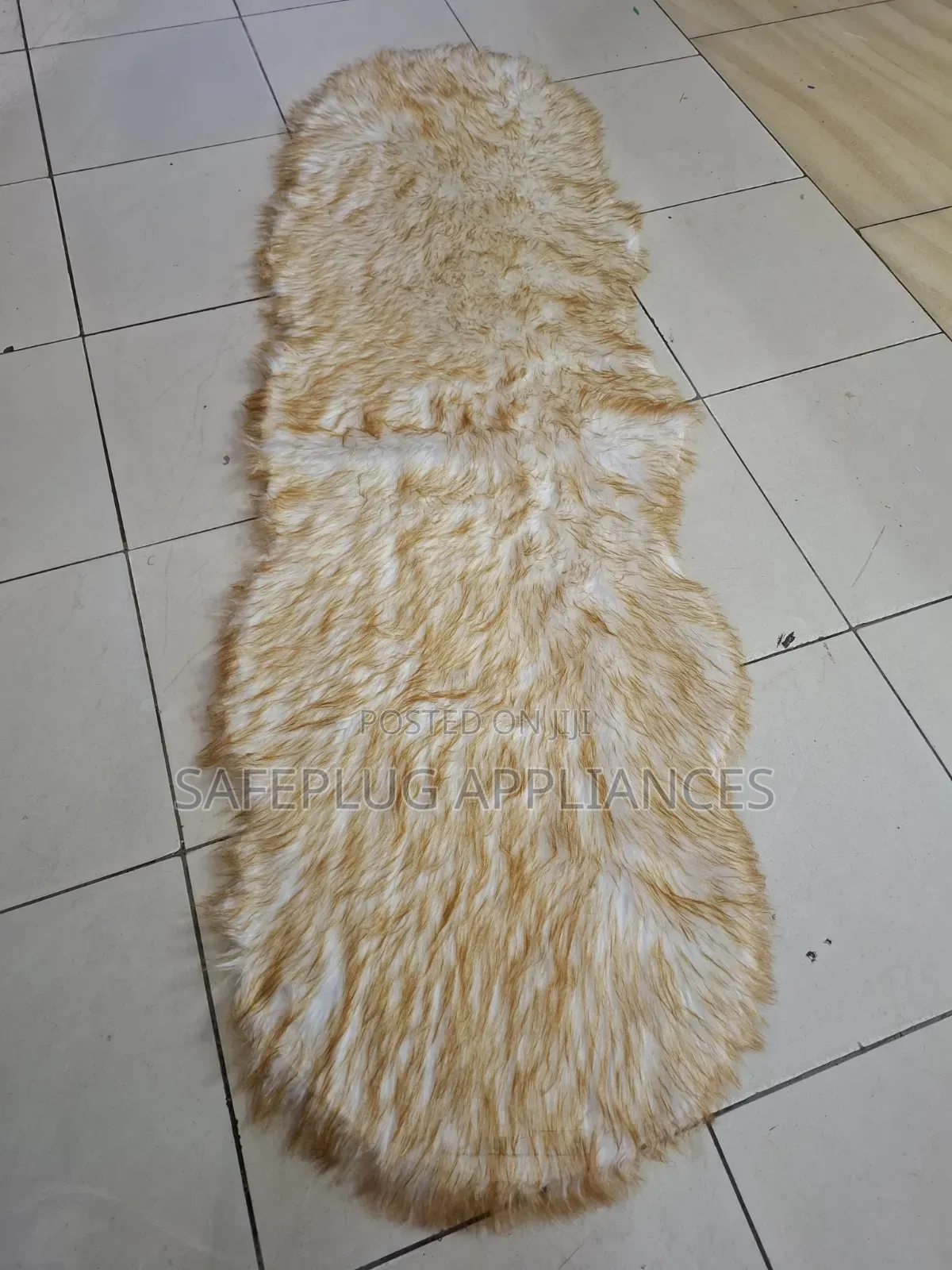 Premium Chiwawa Bedside Carpet – 2×6ft