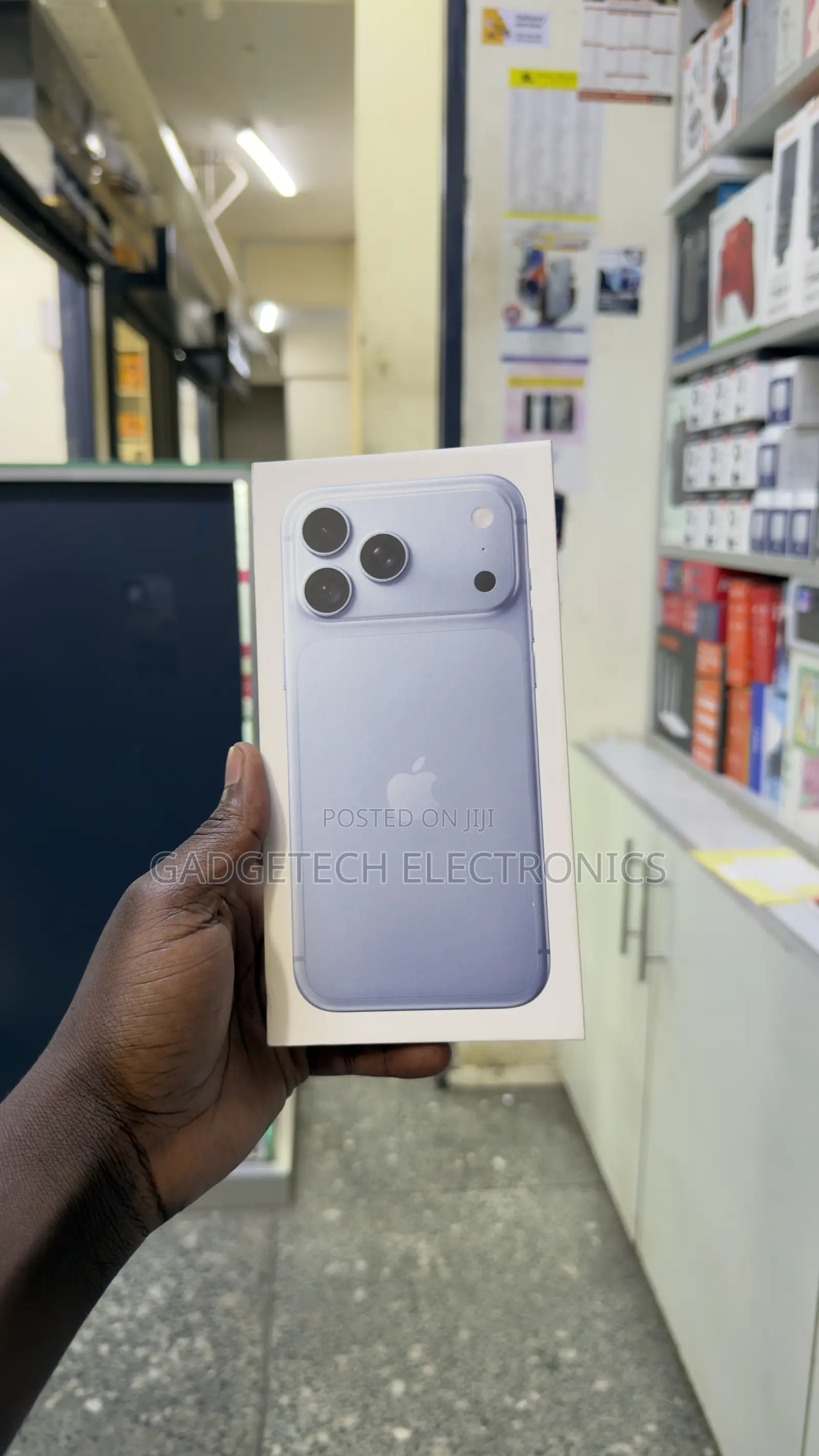 New Apple iPhone 18 Pro Max 256 GB Blue