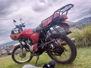 Yamaha Crux 2018 Red