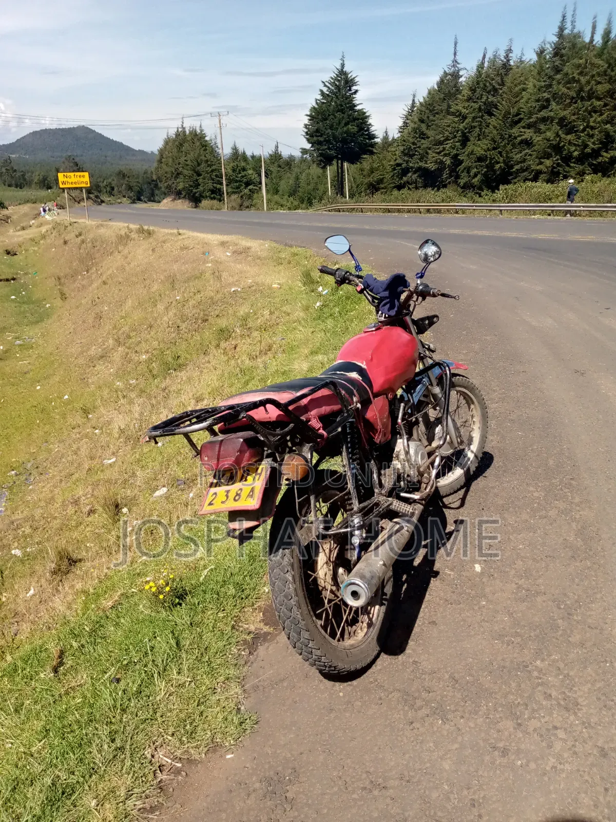 Yamaha Crux 2018 Red