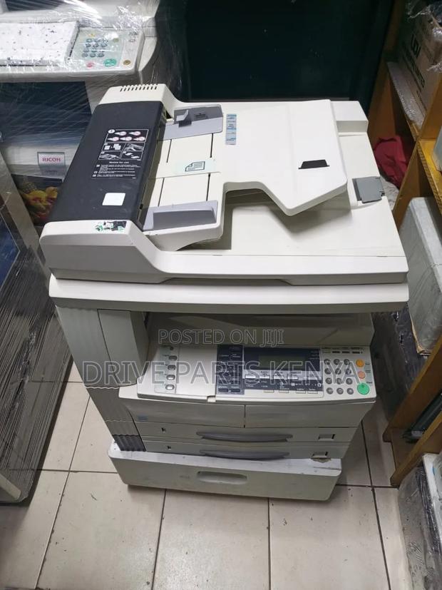 Kyocera Km 2050 - main view