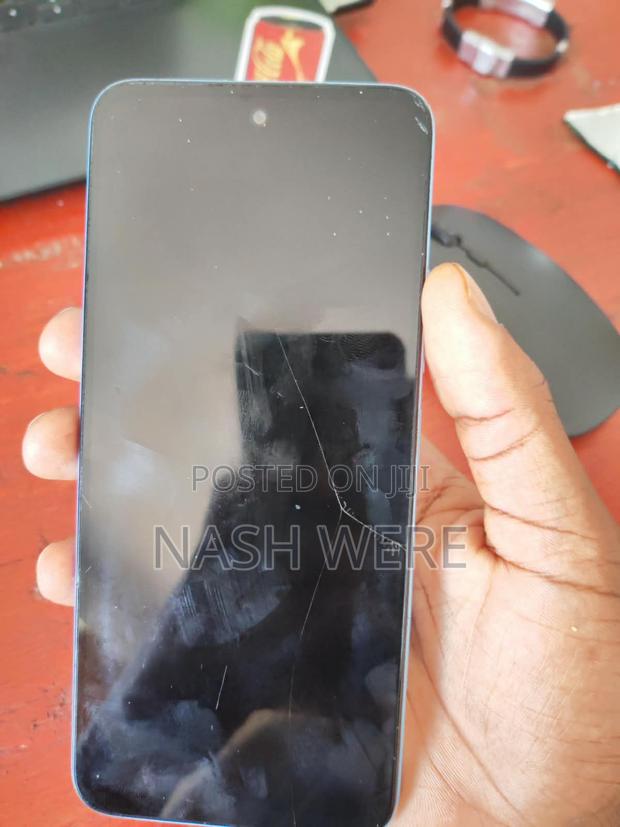 Realme 12 128 GB Red - thumbnail 4