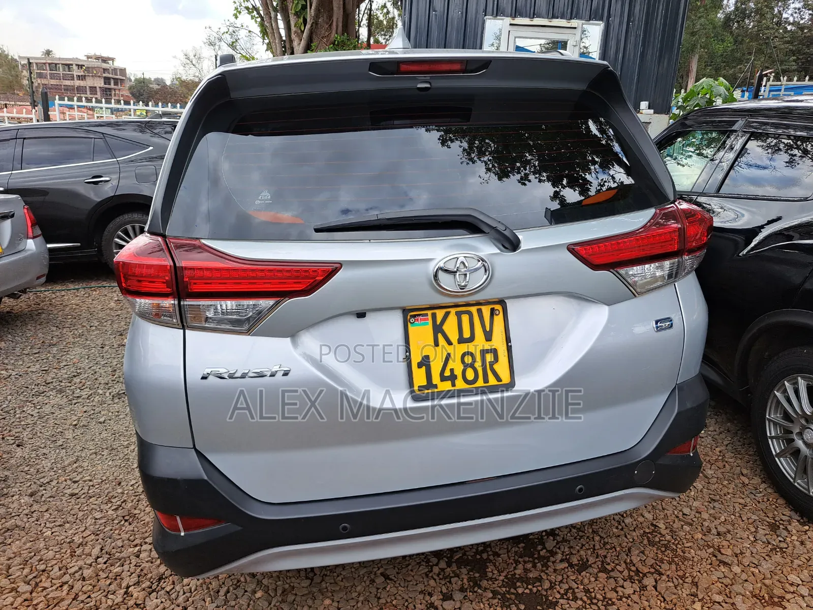 Toyota Rush 2018 Silver