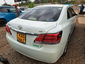 Toyota Premio 2018 White