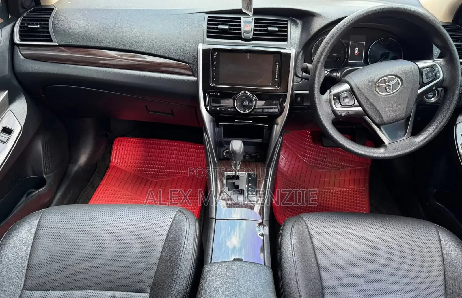 Toyota Premio 2018 White
