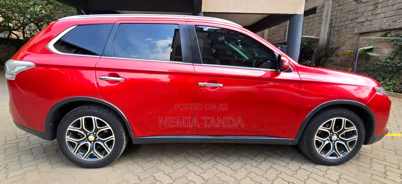 Mitsubishi Outlander 2014 Red