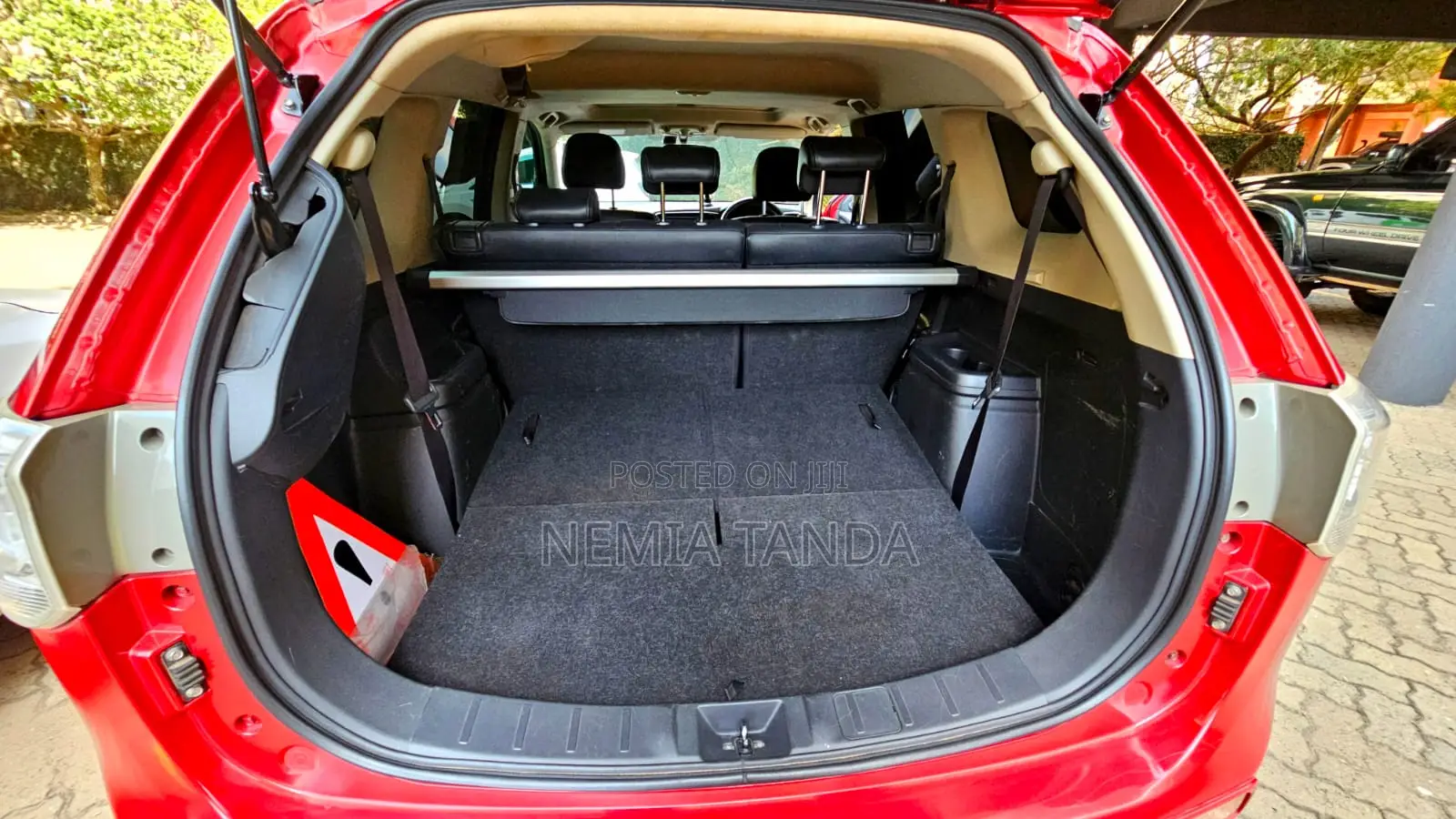 Mitsubishi Outlander 2014 Red