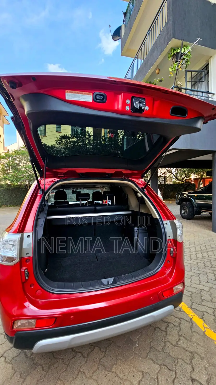 Mitsubishi Outlander 2014 Red