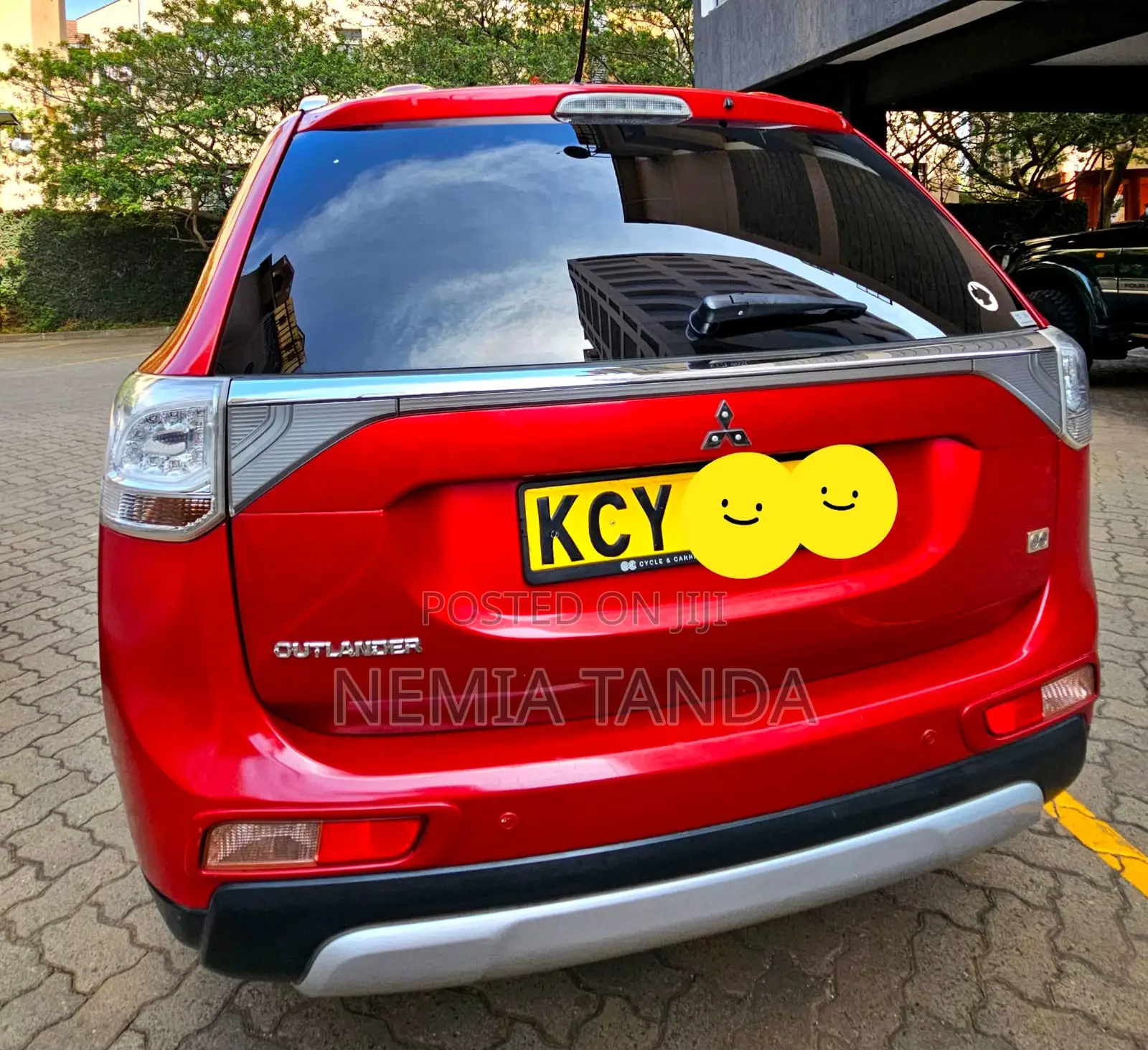Mitsubishi Outlander 2014 Red