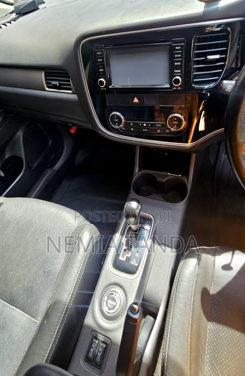 Mitsubishi Outlander 2014 Red