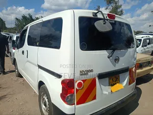 Nissan Vanette 2014 White