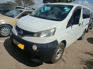 Nissan Vanette 2014 White
