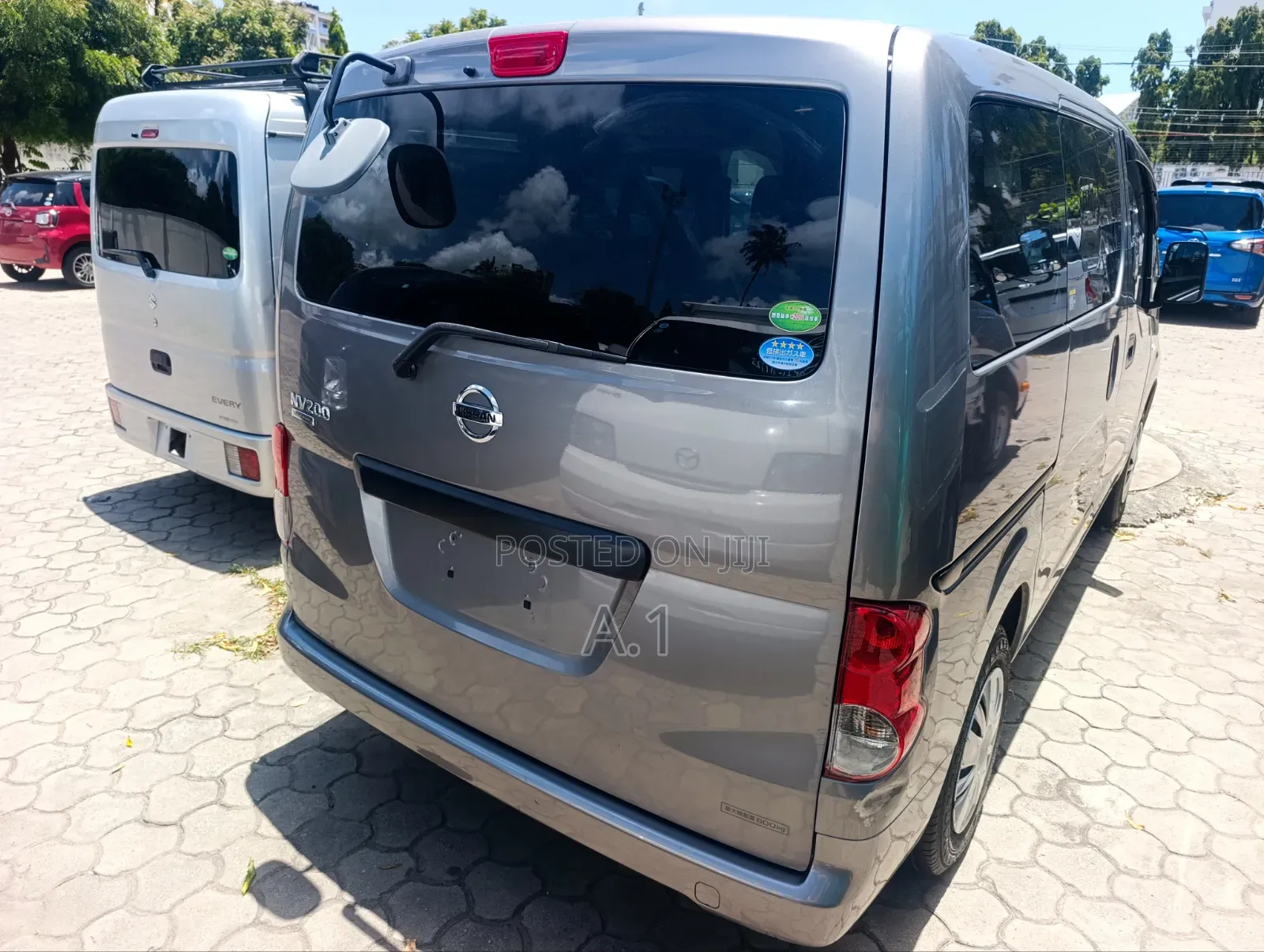 Nissan NV200 2020 Grey