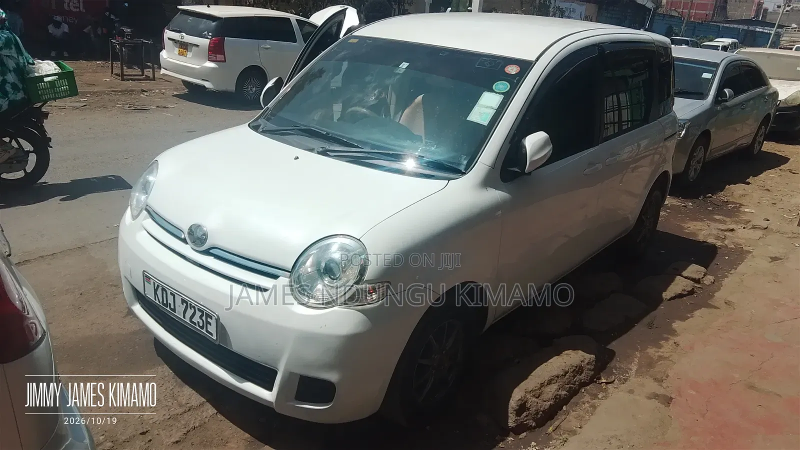 Toyota Sienta 2015 Pearl