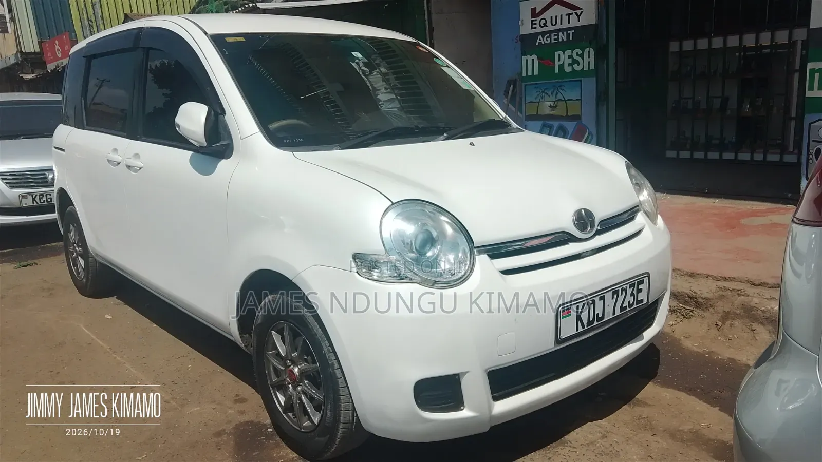 Toyota Sienta 2015 Pearl
