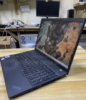 Laptop Lenovo ThinkPad L15 Gen 3 16GB Intel Core i5 SSD 256GB