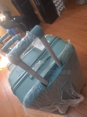 Unbreakable Rubber 3 in 1 Suitcase Size 30