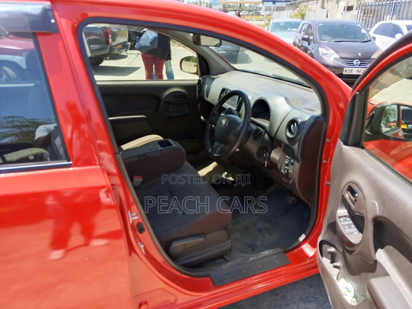 Toyota Passo 2014 Red